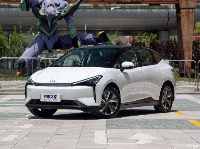 摩登汽车 Modern in 2022款 610km 出行版Plus