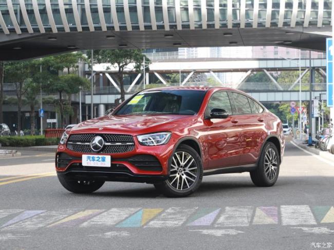 奔驰(进口) 奔驰GLC轿跑 2023款 GLC 260 4MATIC 轿跑SUV