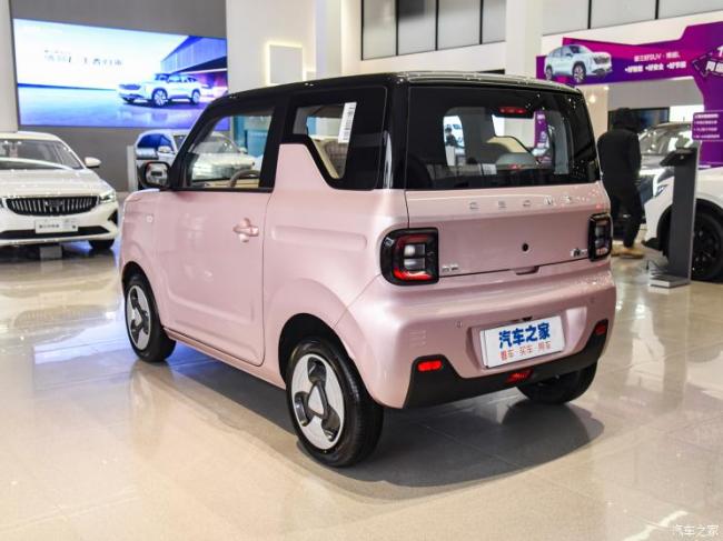 吉利汽车 熊猫mini 2023款 200km 可爱熊