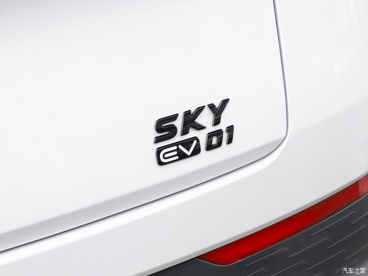 东风乘用车 SKY EV01 2023款 445km PRO