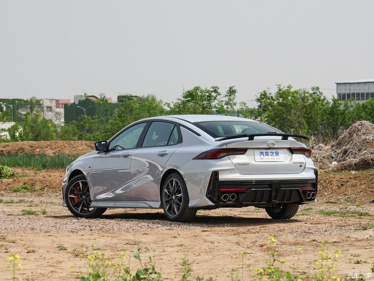 广汽乘用车 影豹 2024款 400T 自动 R PRO版