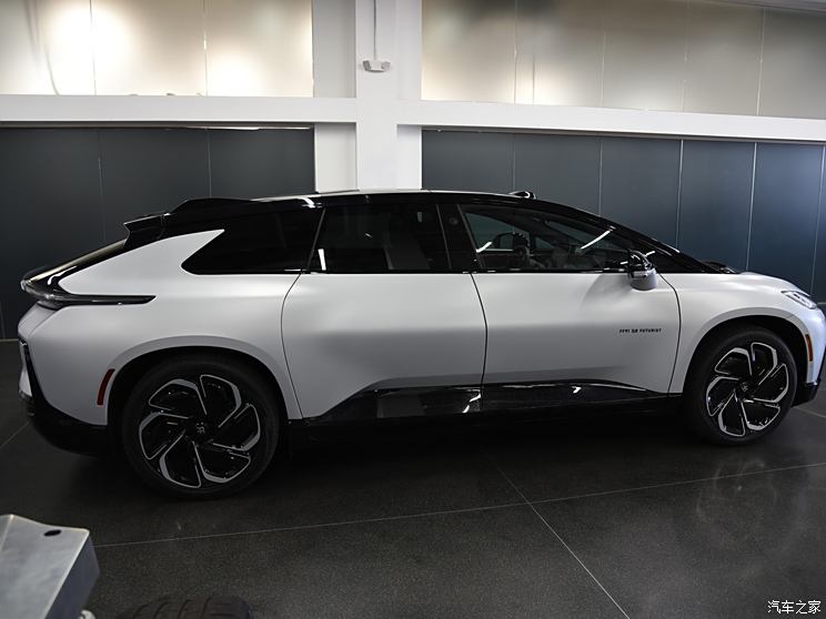 Faraday Future FF 91 2023款 2.0 未来主义者版联盟版