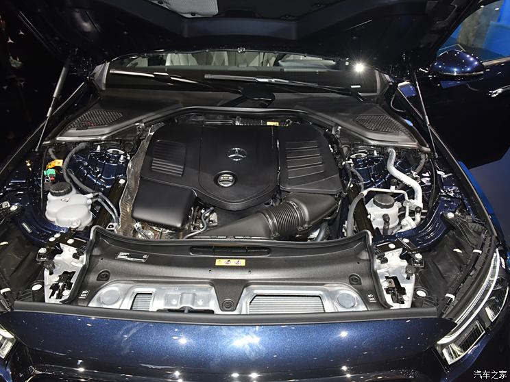 北京奔驰 奔驰E级新能源 2024款 E 350 e L 插电式混合动力轿车